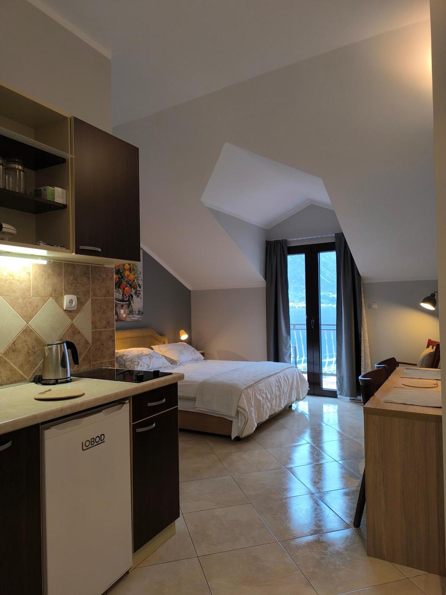 Apartments Djurovic Kotor Ngoại thất bức ảnh